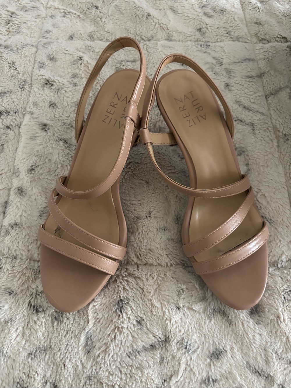 Naturalizer Nude Pink Strappy Slingback Sandals
